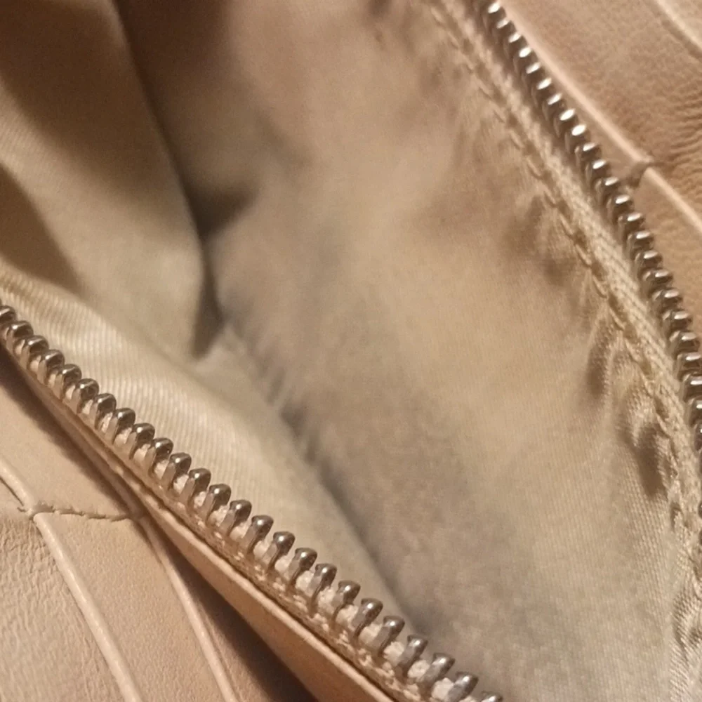 Chloé Paddington Wallet - Picture 17 of 17